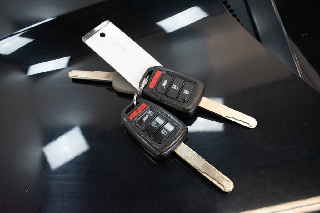 Used 2019 Honda CR-V LX image 24