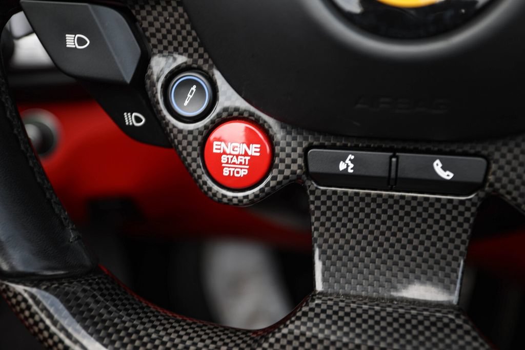 Certified 2019 Ferrari Portofino RWD image 29