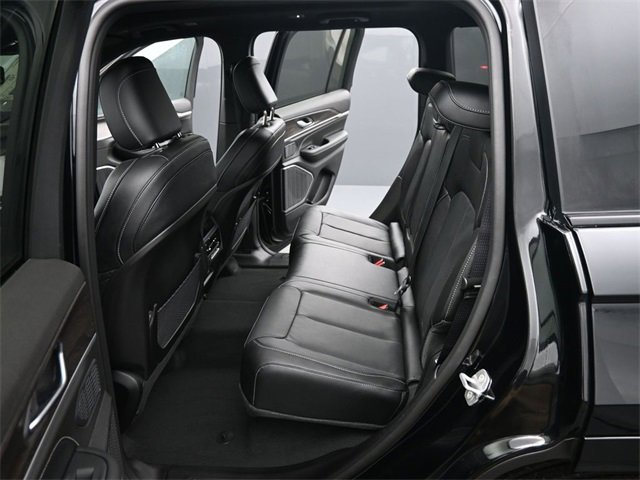 New 2026 Jeep Grand Cherokee Limited image 13