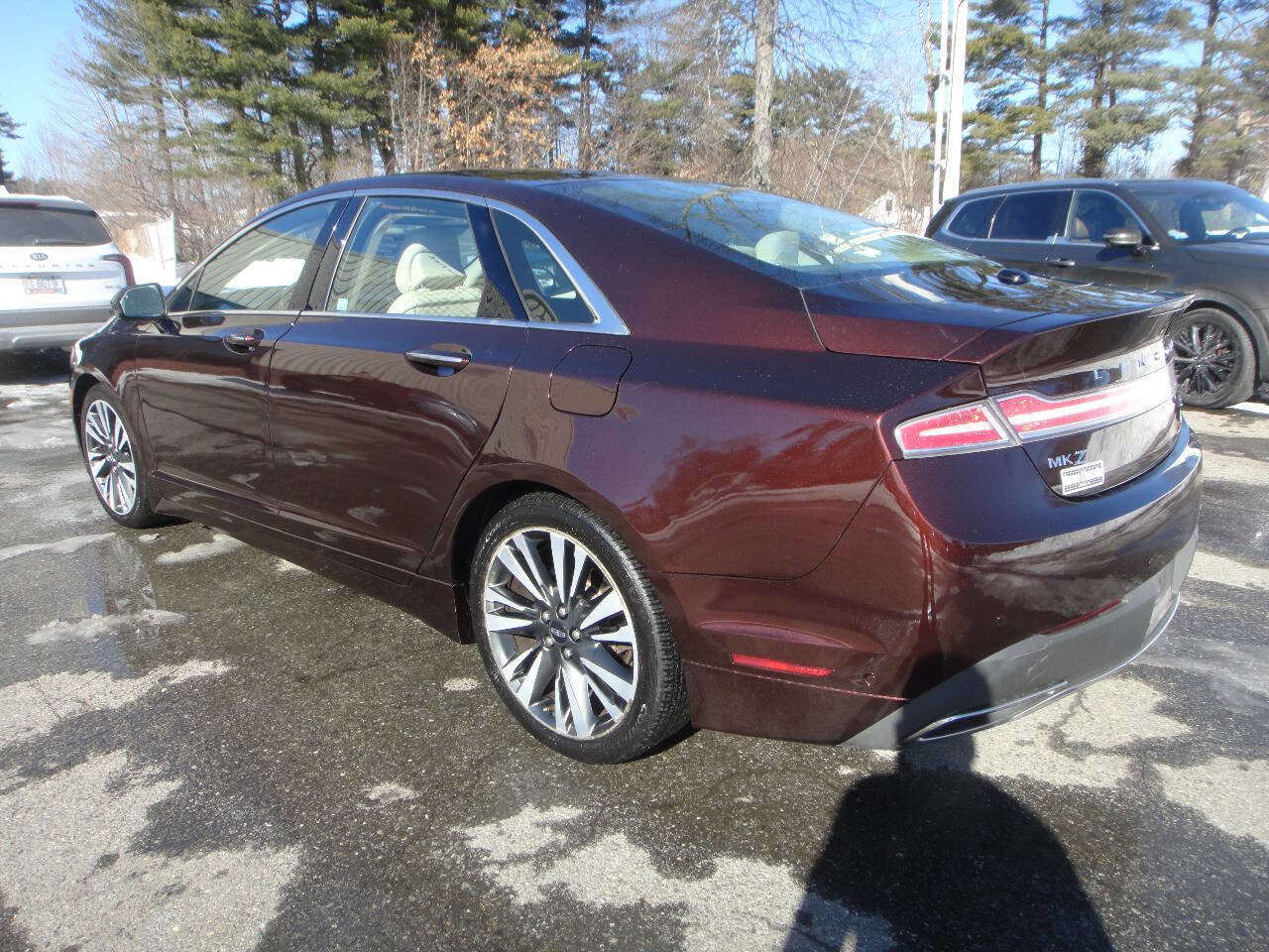 Used 2019 Lincoln MKZ Reserve image 4