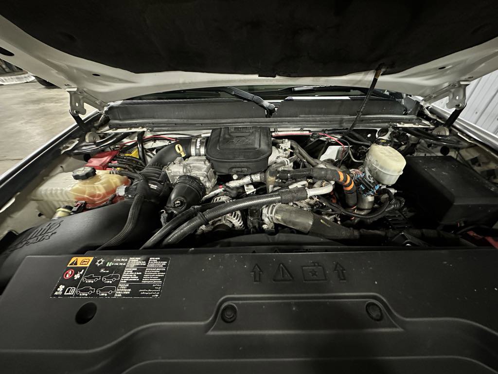 Used 2014 GMC Sierra 2500 Denali w/ Suspension Package, Off-Road image 31