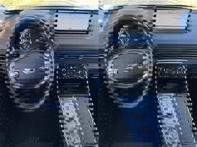 Used 2024 Genesis GV80 2.5T image 11