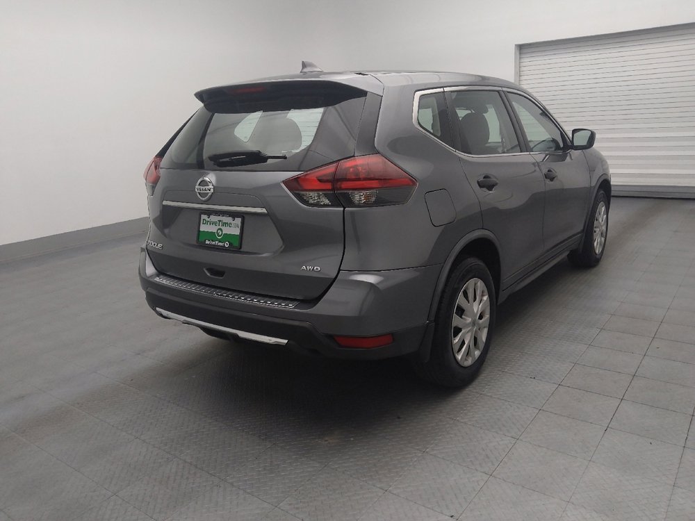 Used 2019 Nissan Rogue S image 9