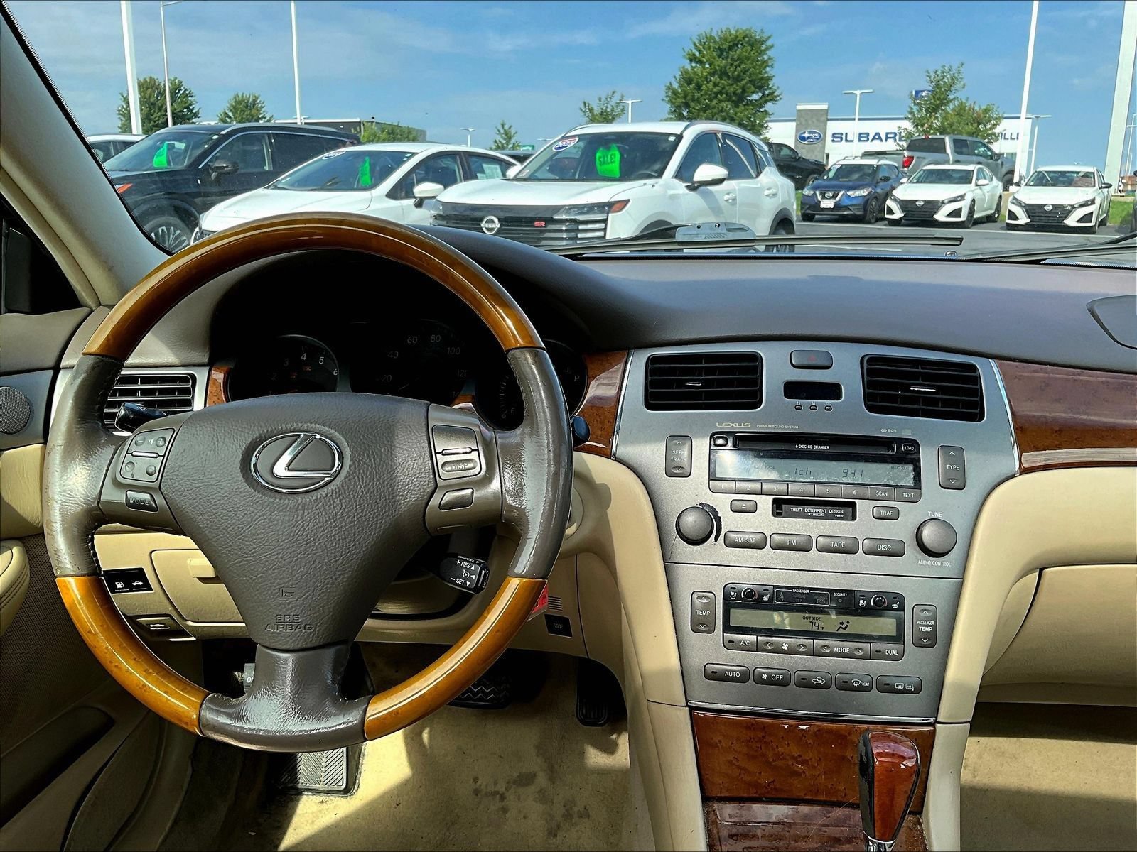 Used 2005 Lexus ES 330 FWD image 4