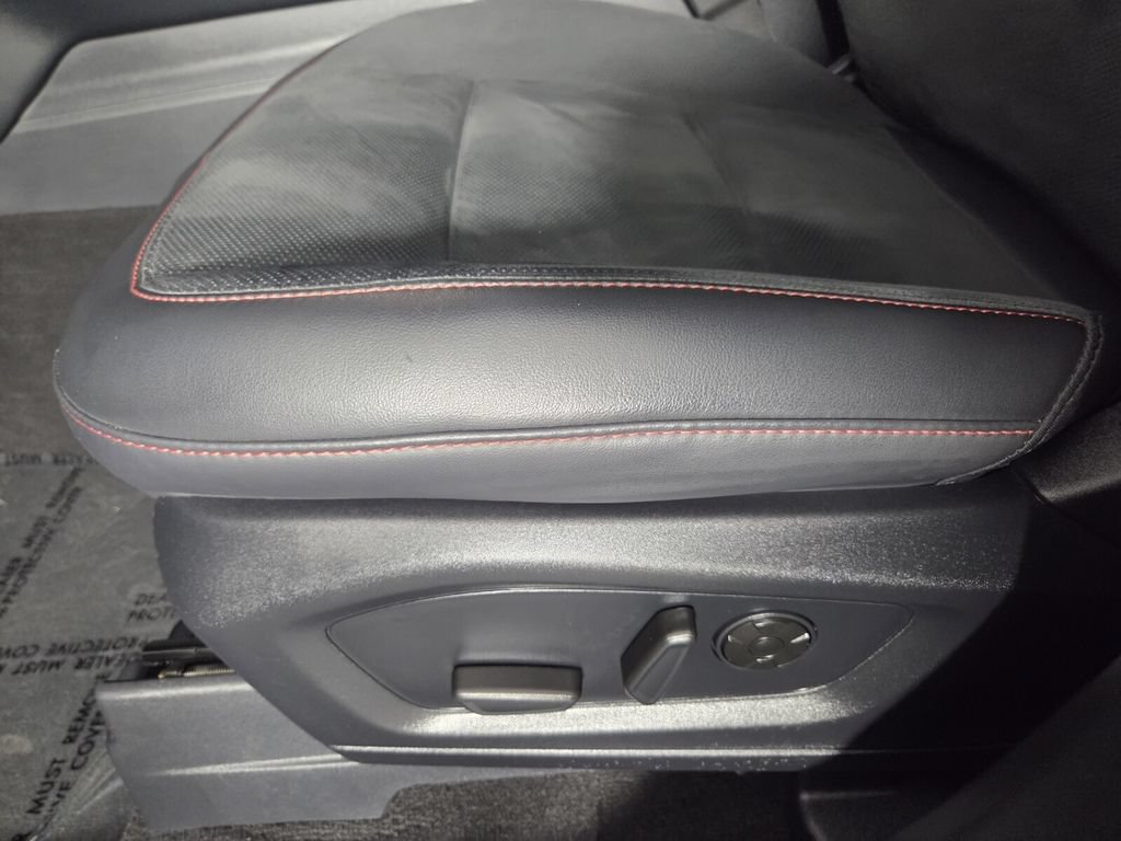 Used 2025 Ford Explorer ST w/ Sun And Sound Package AWD/4WD image 11