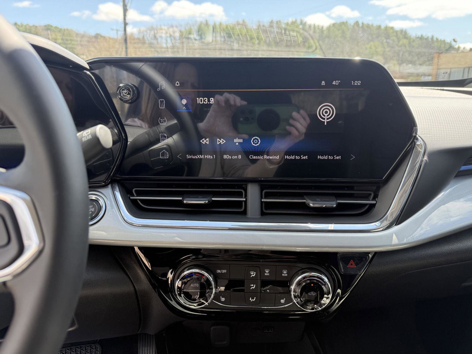 New 2026 Chevrolet Trax LT FWD image 13