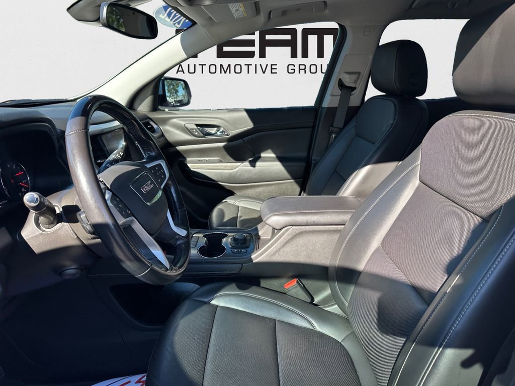 Used 2022 GMC Acadia SLT w/ Technology Package image 24