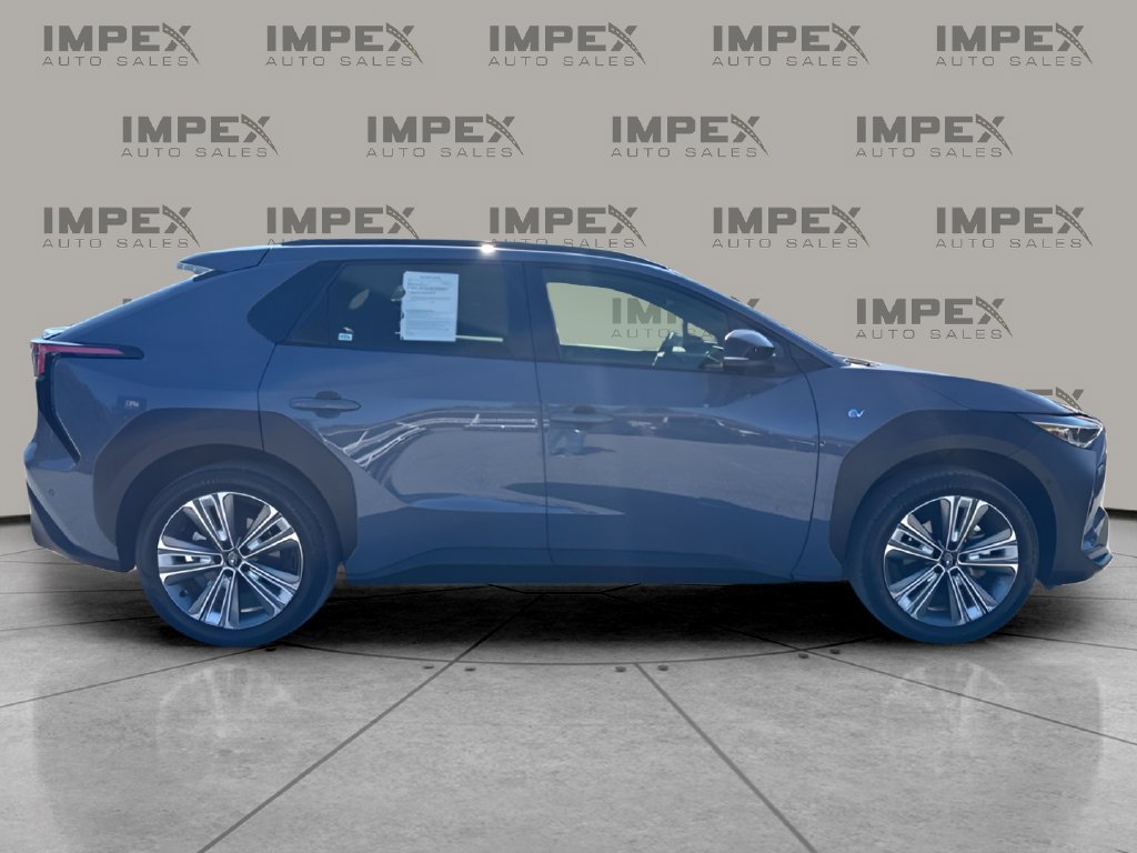 Used 2023 Subaru Solterra AWD image 6