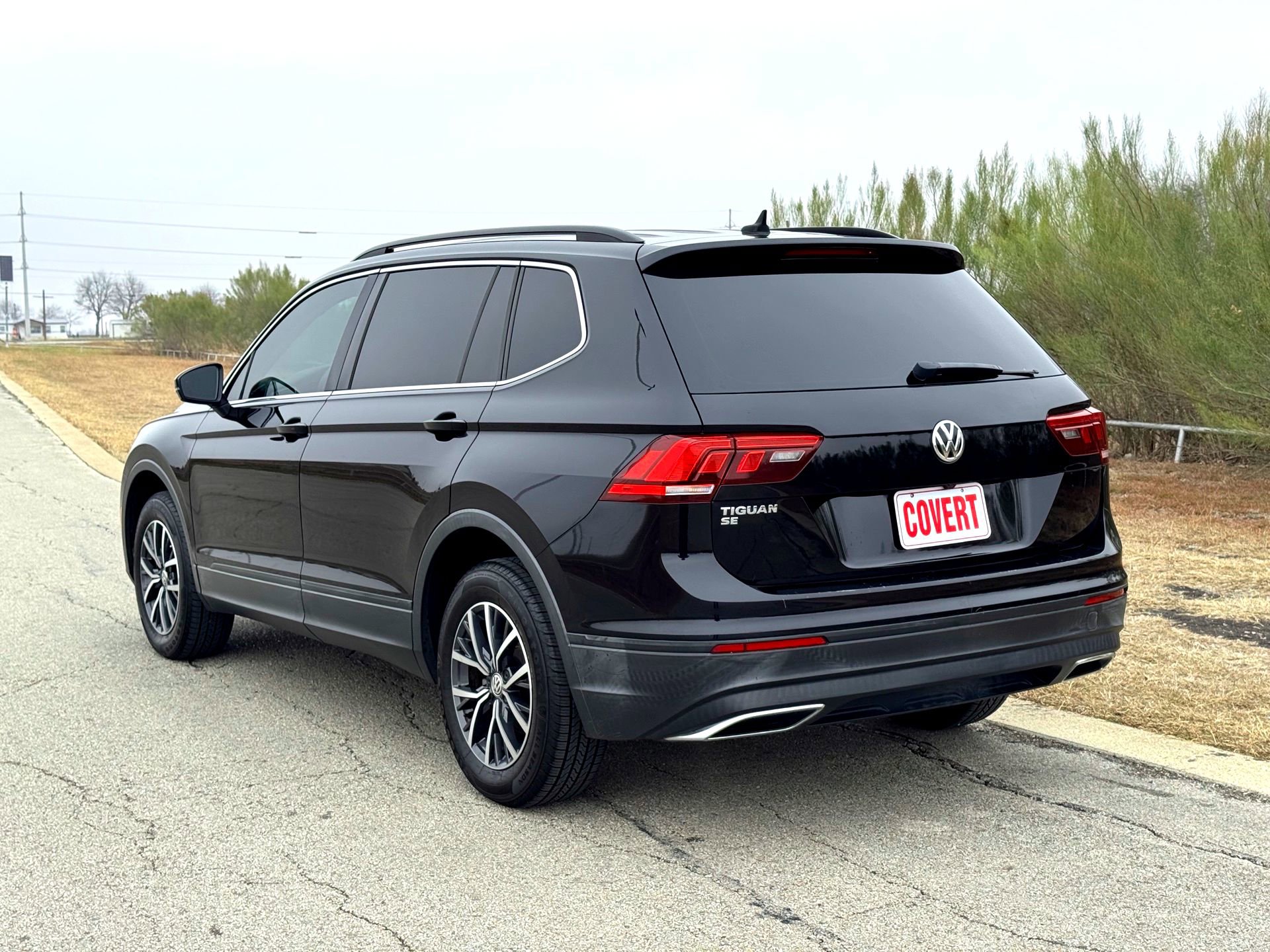Used 2019 Volkswagen Tiguan SE image 9