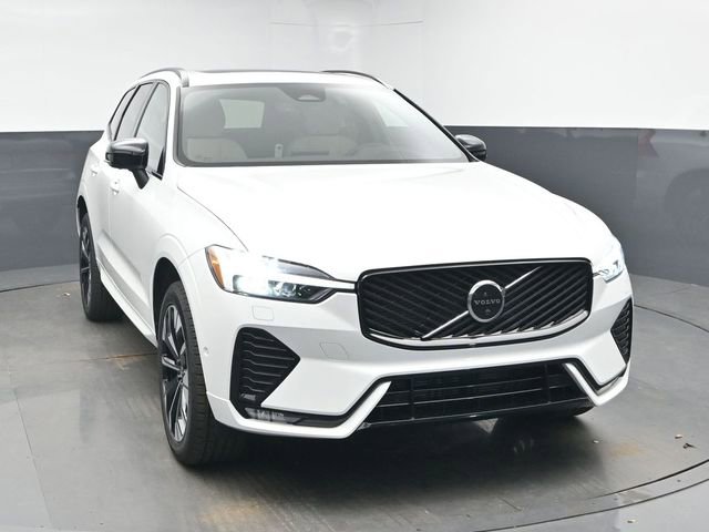 New 2026 Volvo XC60 B5 Plus w/ Protection Package Premier image 2