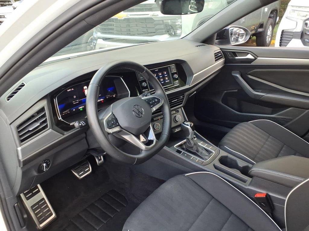 Used 2023 Volkswagen Jetta Sport FWD image 12