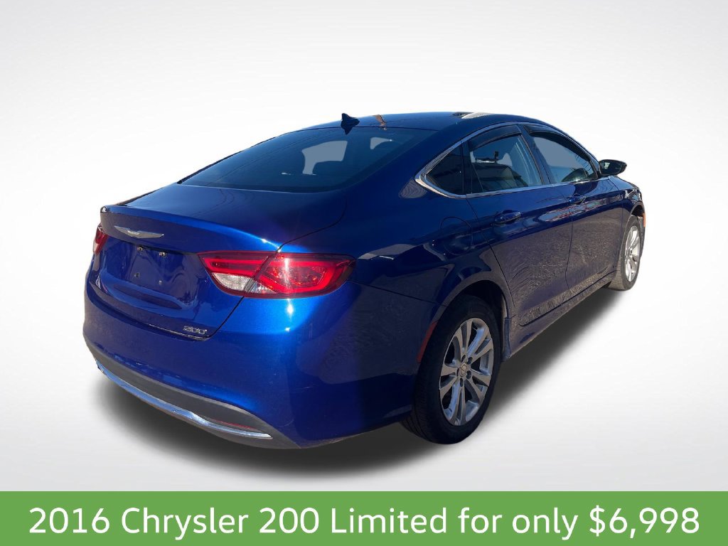 Used 2016 Chrysler 200 Limited w/ Convenience Group FWD image 9