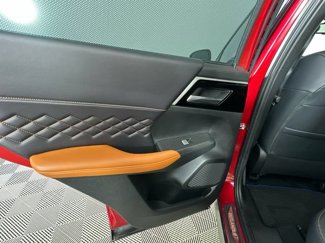 Used 2023 Mitsubishi Outlander SEL AWD/4WD image 13