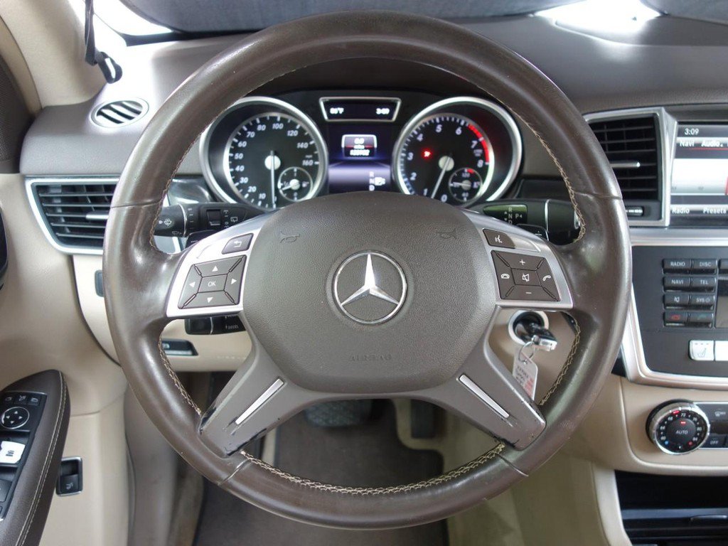 Used 2015 Mercedes-Benz ML 350 4MATIC image 13