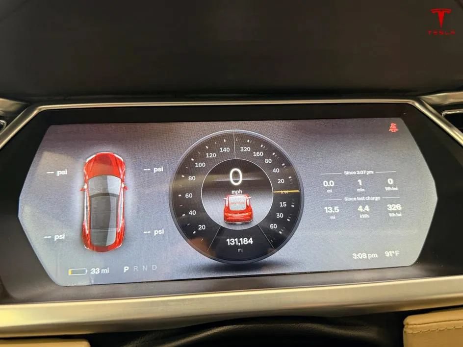 Used 2012 Tesla Model S Signature Performance RWD image 17