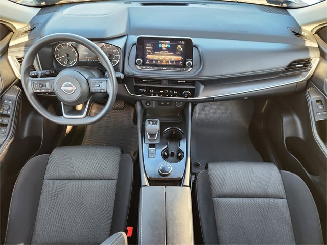 Used 2024 Nissan Rogue SV image 26