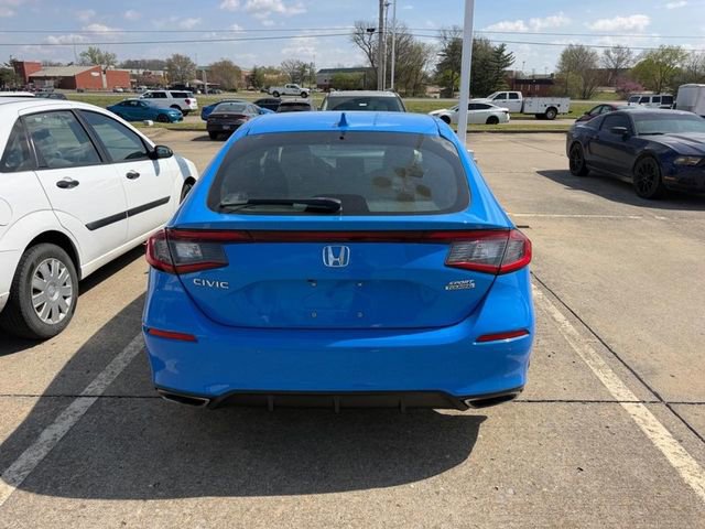 Used 2022 Honda Civic Sport Touring image 3