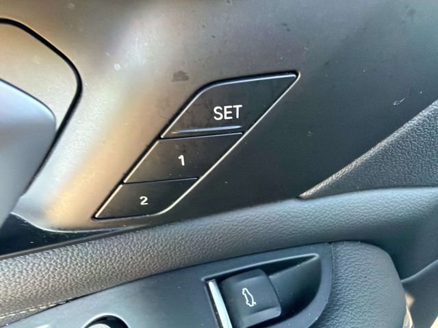 Used 2019 BMW X5 xDrive40i AWD/4WD image 18