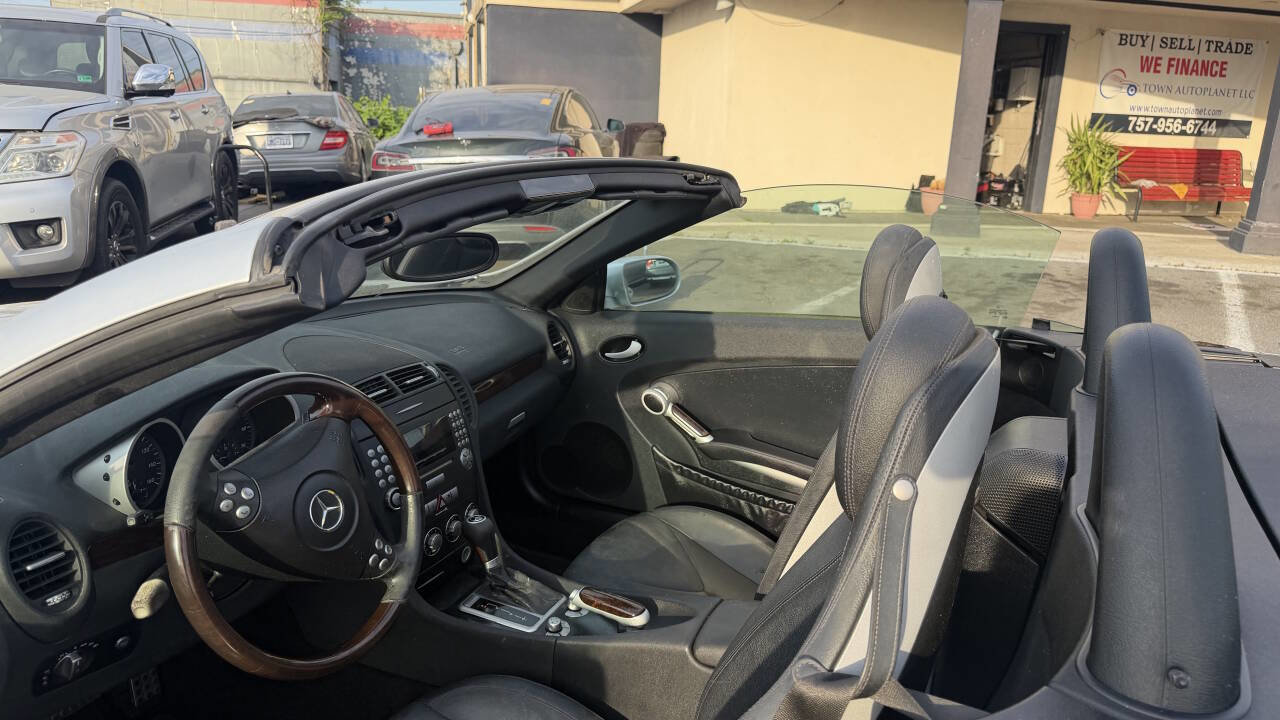 Used 2006 Mercedes-Benz SLK 350 image 21