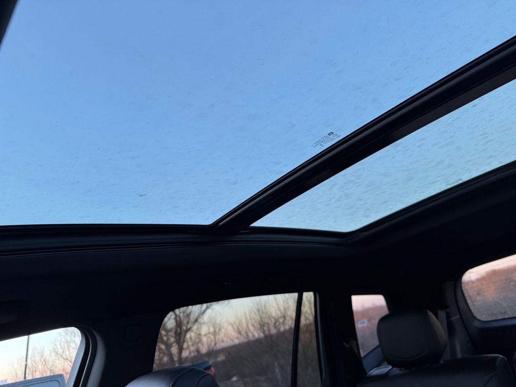 Used 2023 Cadillac XT6 Premium Luxury image 33