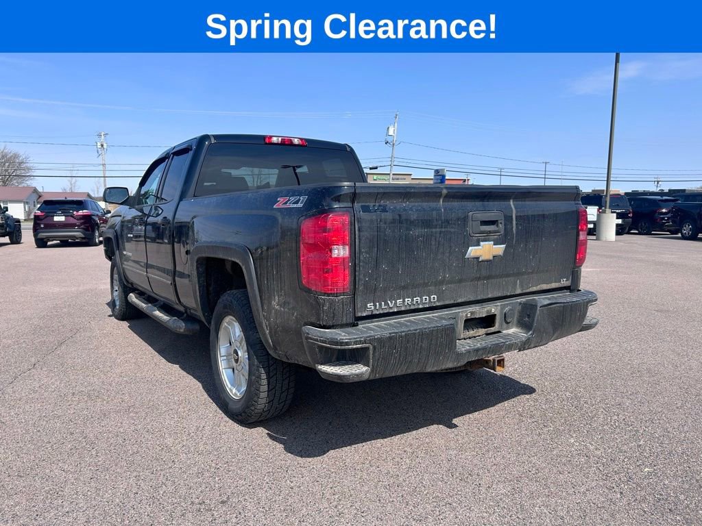 Used 2017 Chevrolet Silverado 1500 LT w/ All Star Edition AWD/4WD image 4