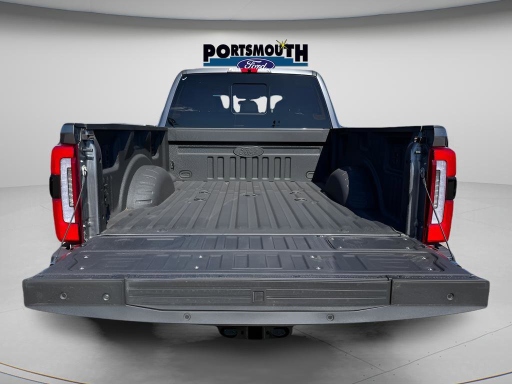 Used 2024 Ford F350 Platinum AWD/4WD image 13