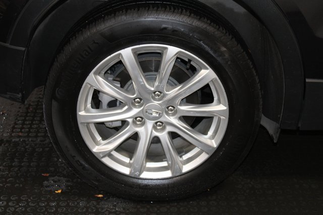 Certified 2022 Cadillac XT4 Luxury w/ Cold Weather Package image 30