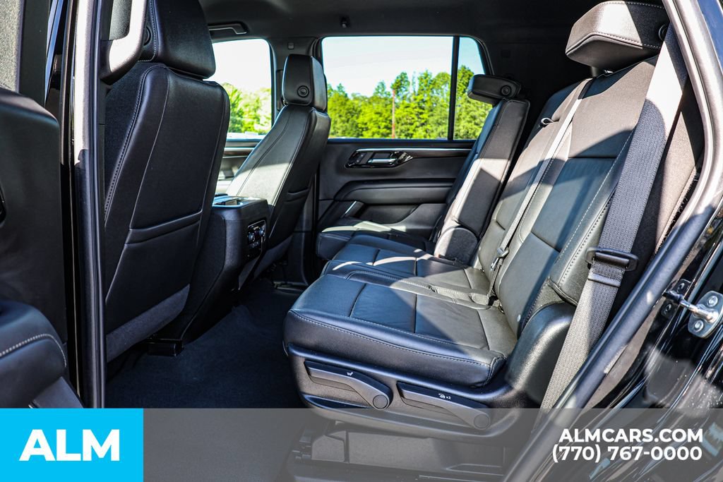 Used 2025 Chevrolet Tahoe LT AWD/4WD image 18