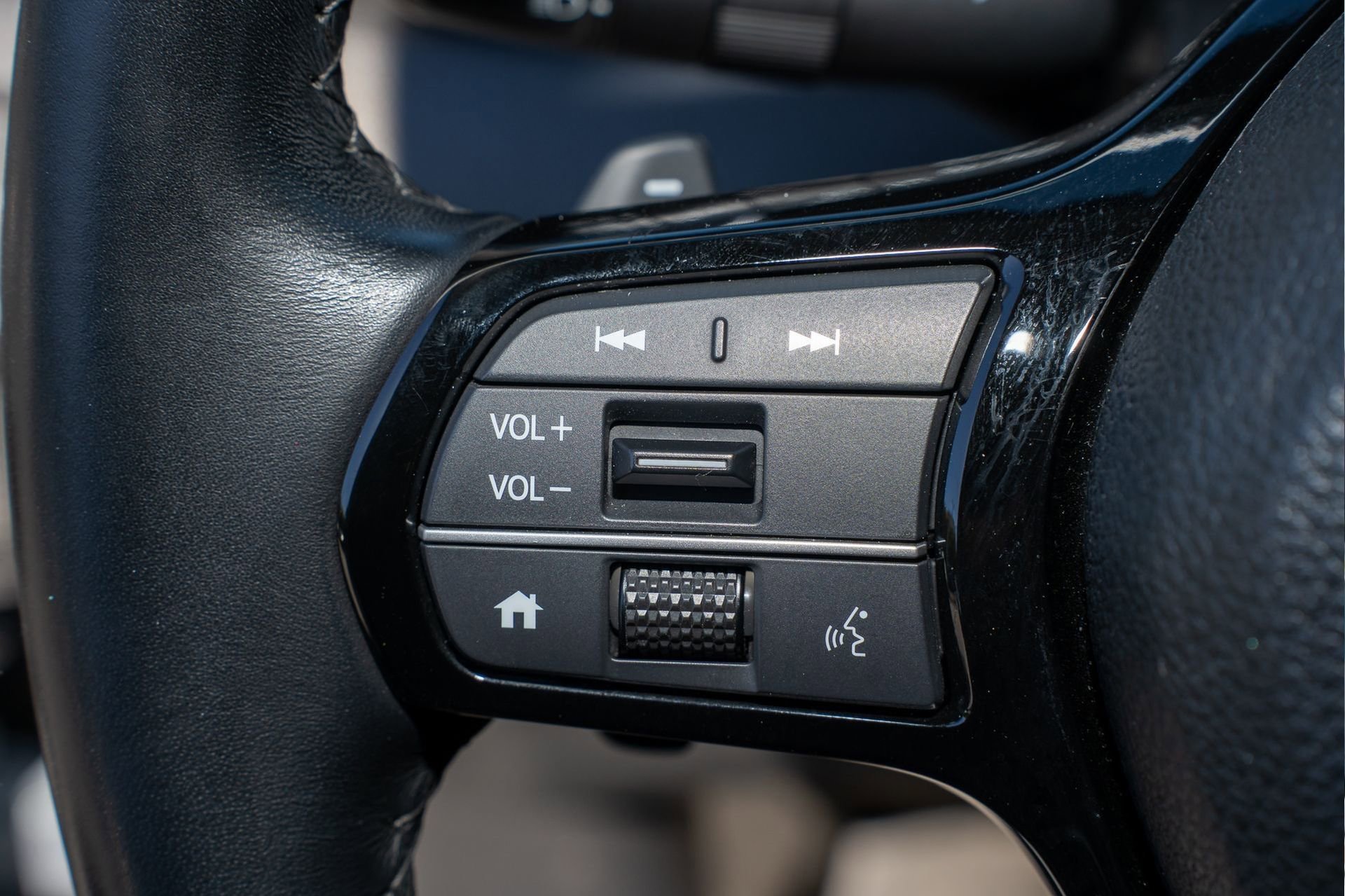 Certified 2023 Honda Pilot Touring image 35