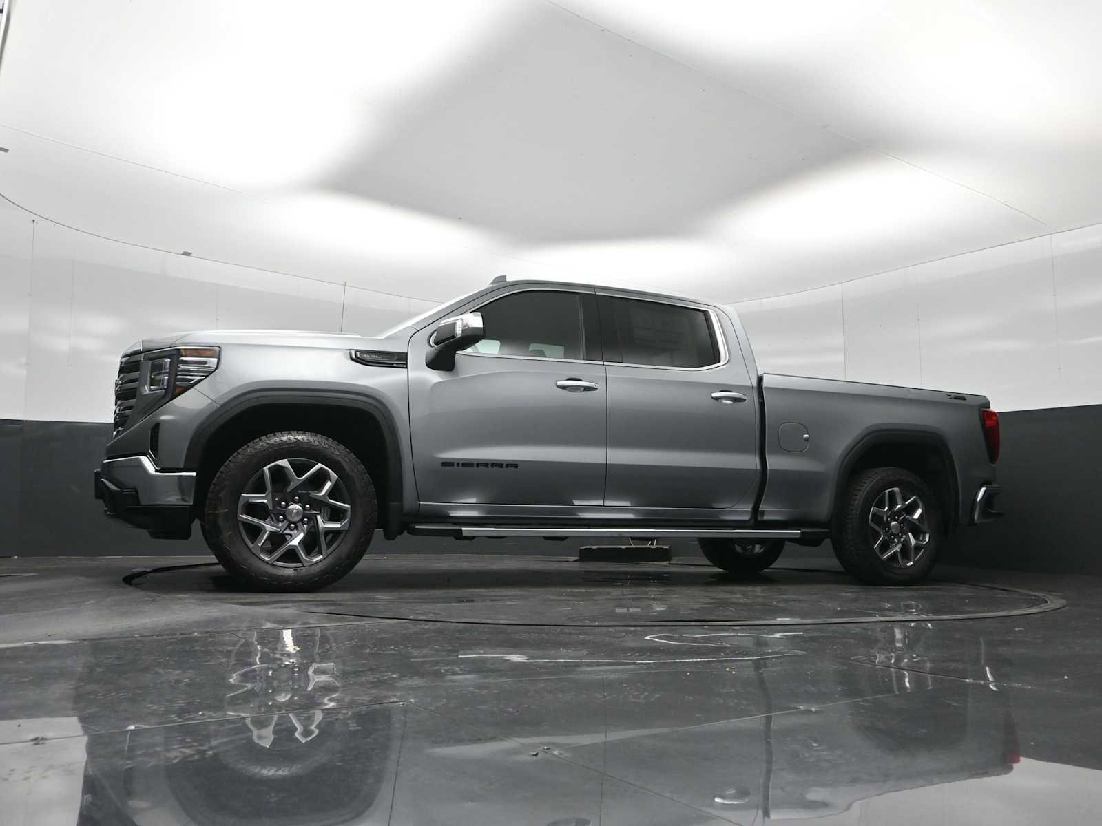 New 2026 GMC Sierra 1500 SLT w/ SLT Convenience Package AWD/4WD image 21