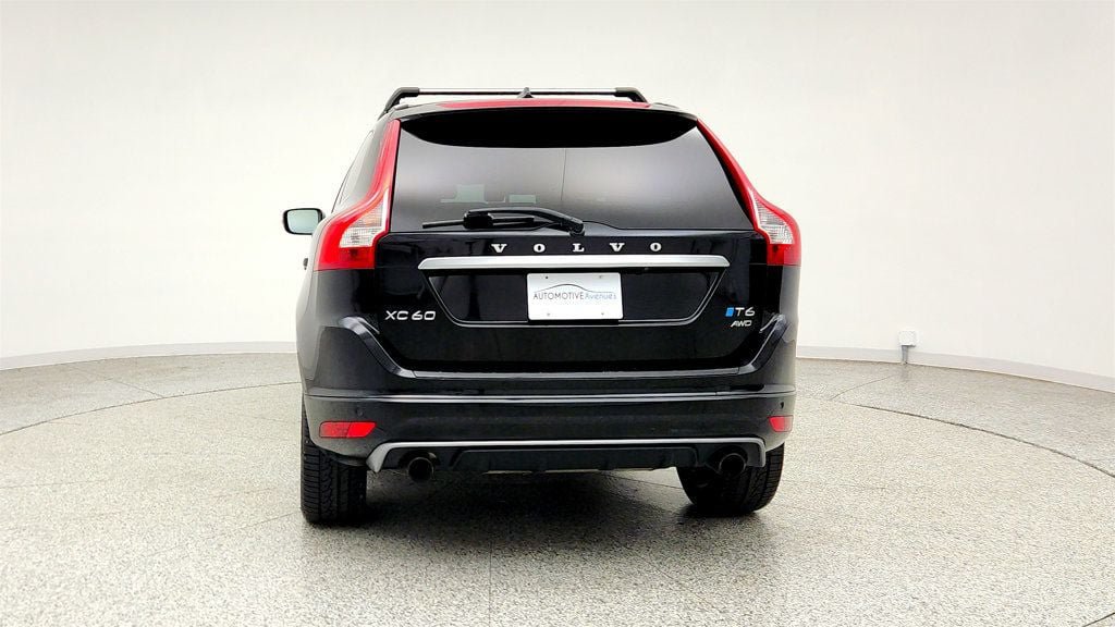 Used 2017 Volvo XC60 T6 R-Design w/ Climate Package AWD/4WD image 6