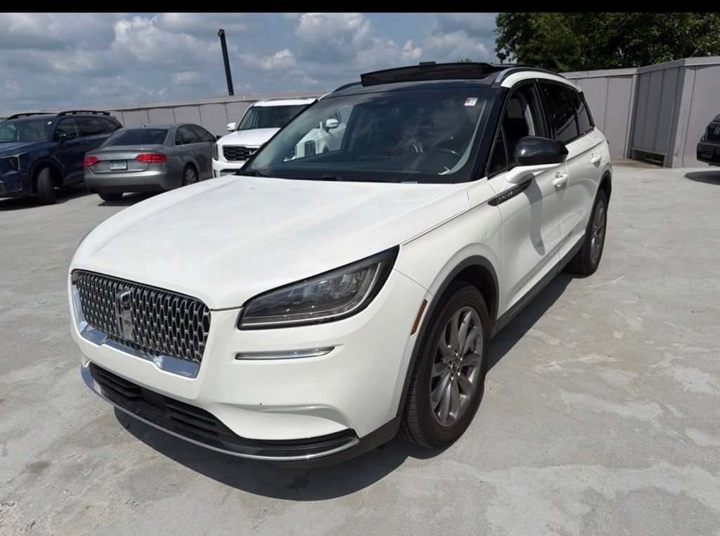 Used 2021 Lincoln Corsair AWD w/ Premium Package image 6