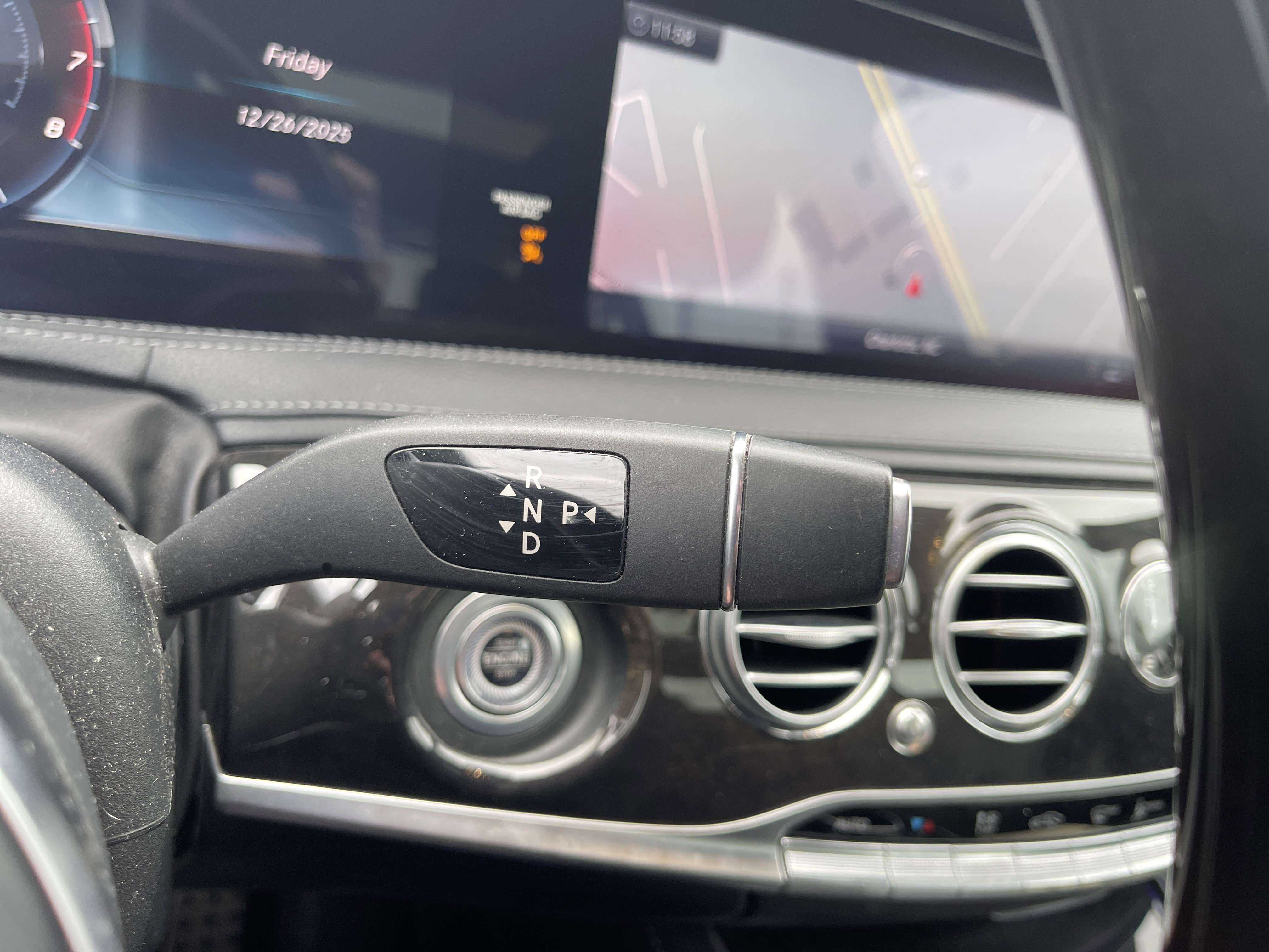 Used 2019 Mercedes-Benz S 560 Sedan image 26