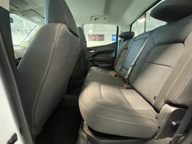 Used 2022 Chevrolet Colorado LT w/ LT Convenience Package AWD/4WD image 14