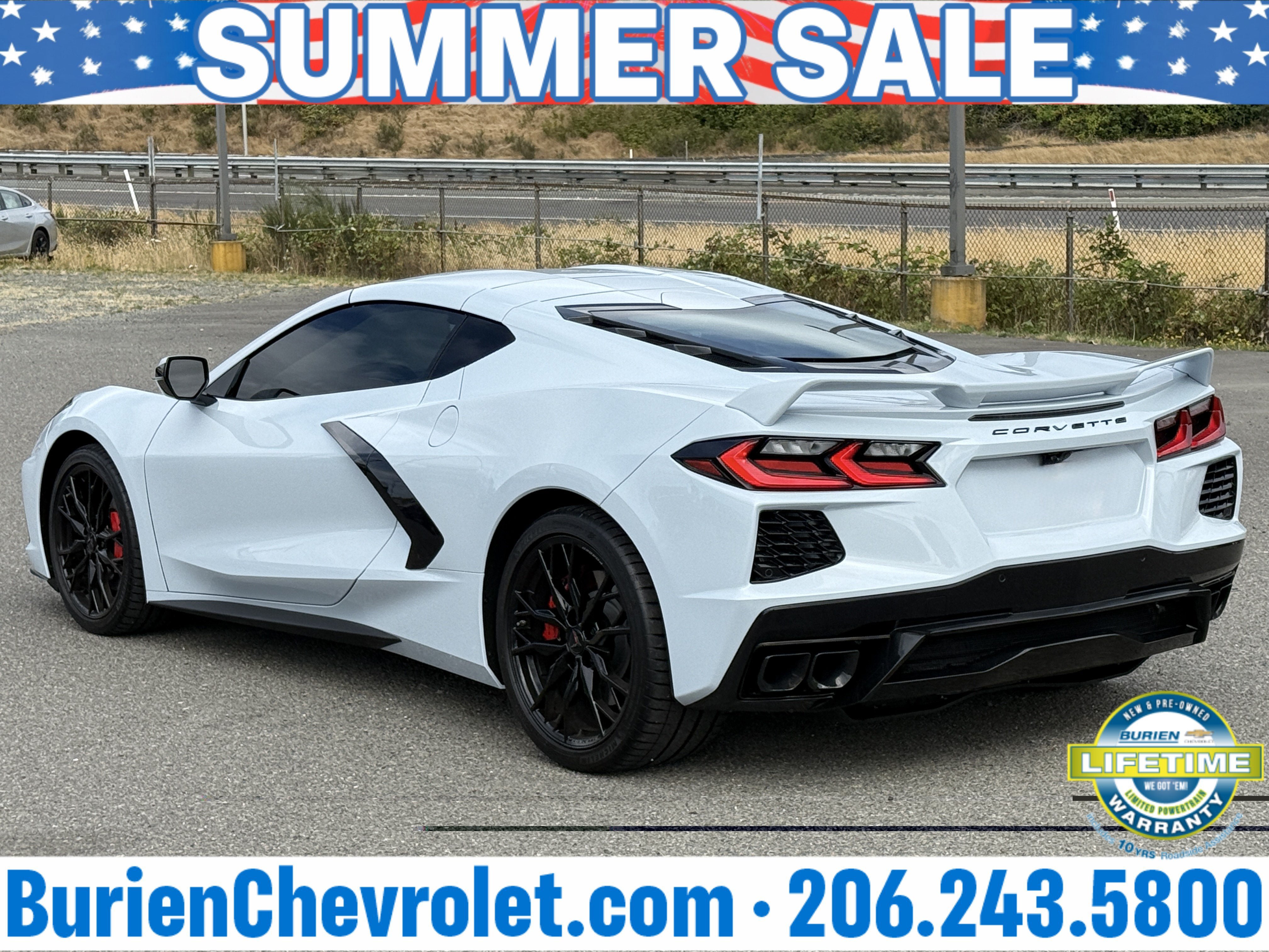 Used 2023 Chevrolet Corvette Stingray Coupe w/ Z51 Performance Package RWD image 3