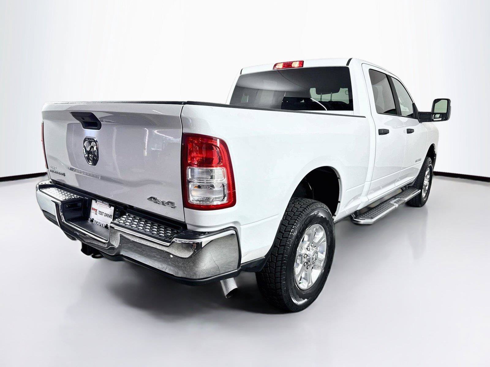 Used 2024 RAM 2500 Big Horn AWD/4WD image 2