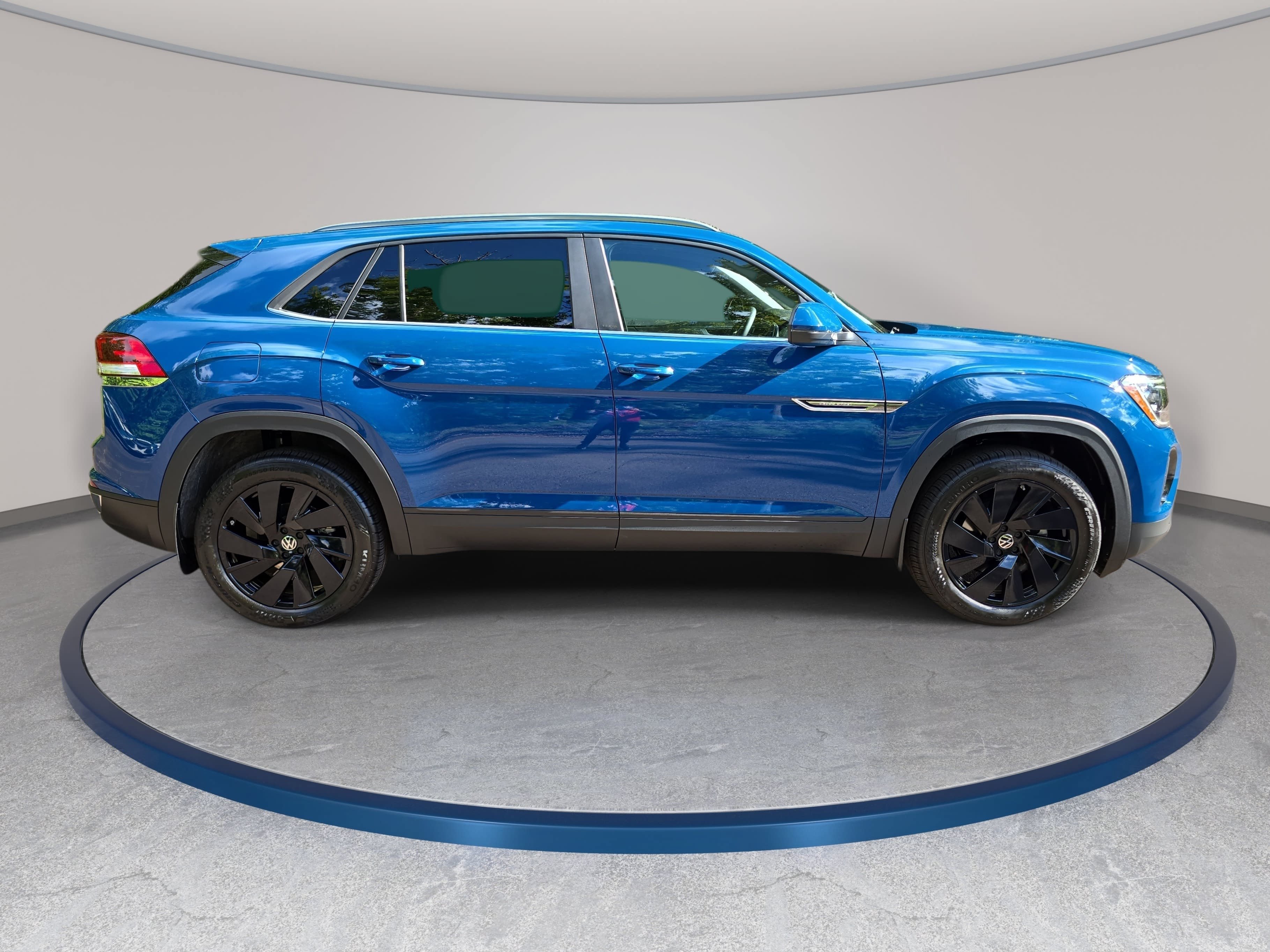 New 2026 Volkswagen Atlas Cross Sport SE AWD/4WD image 4