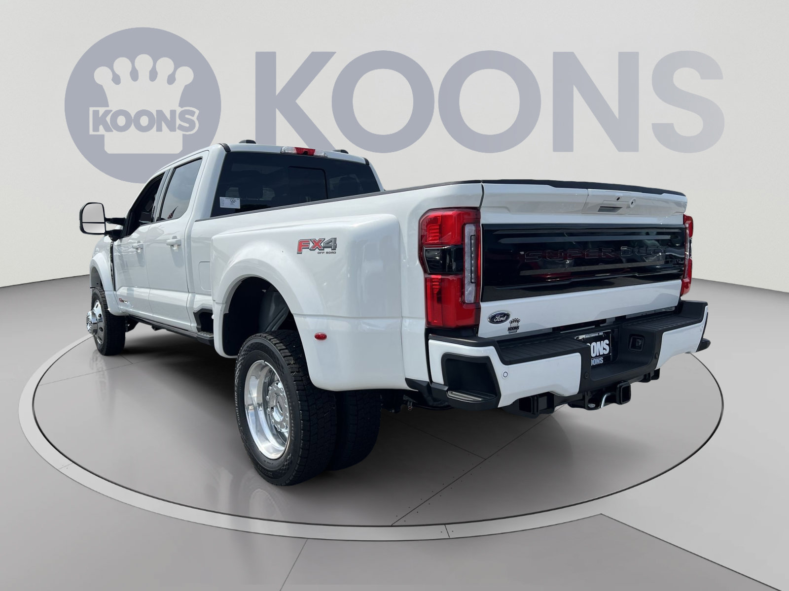 New 2026 Ford F450 Platinum w/ FX4 Off-Road Package AWD/4WD image 4