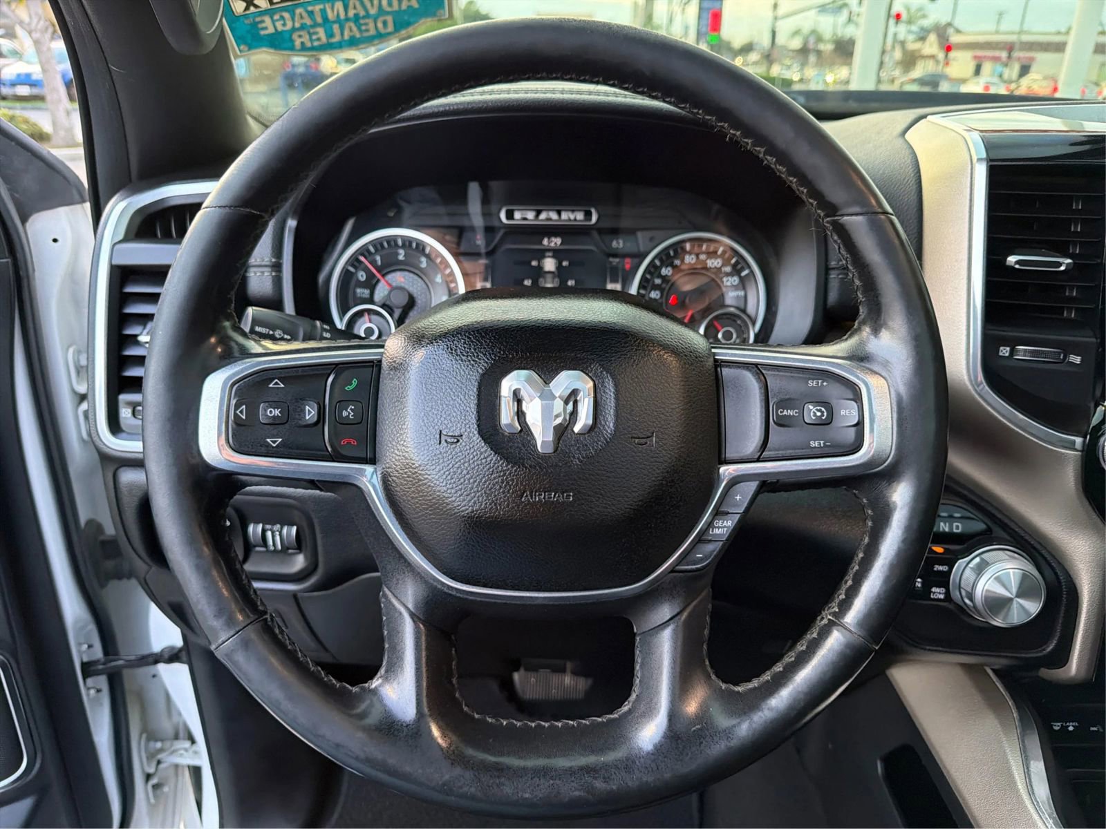 Used 2019 RAM 1500 Laramie image 17