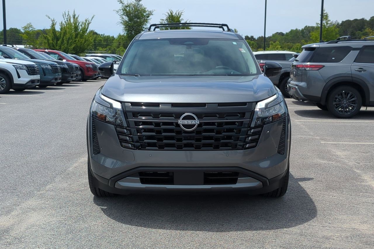 New 2026 Nissan Pathfinder Platinum AWD/4WD image 9