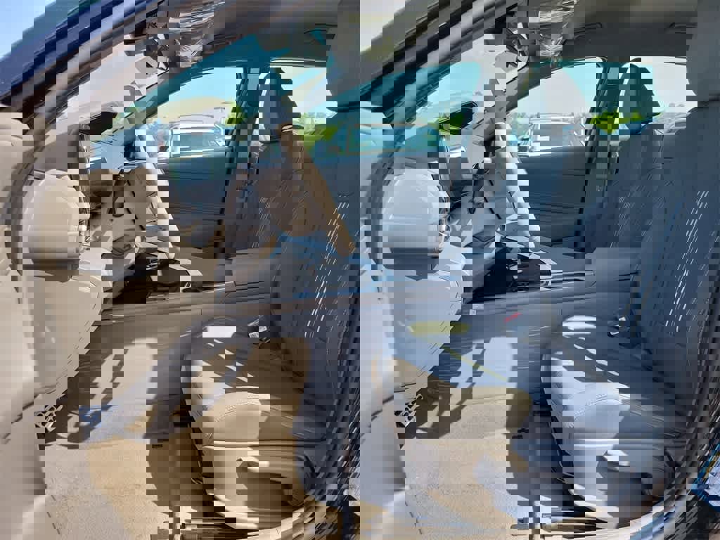 New 2025 Hyundai Elantra SEL image 15