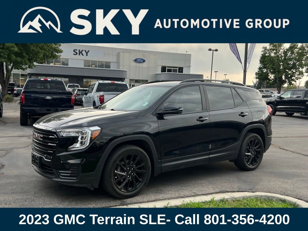 Used 2023 GMC Terrain SLE w/ Driver Convenience Package