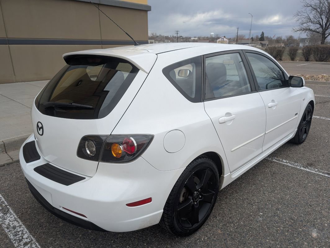 Used 2006 MAZDA MAZDA3 s image 9
