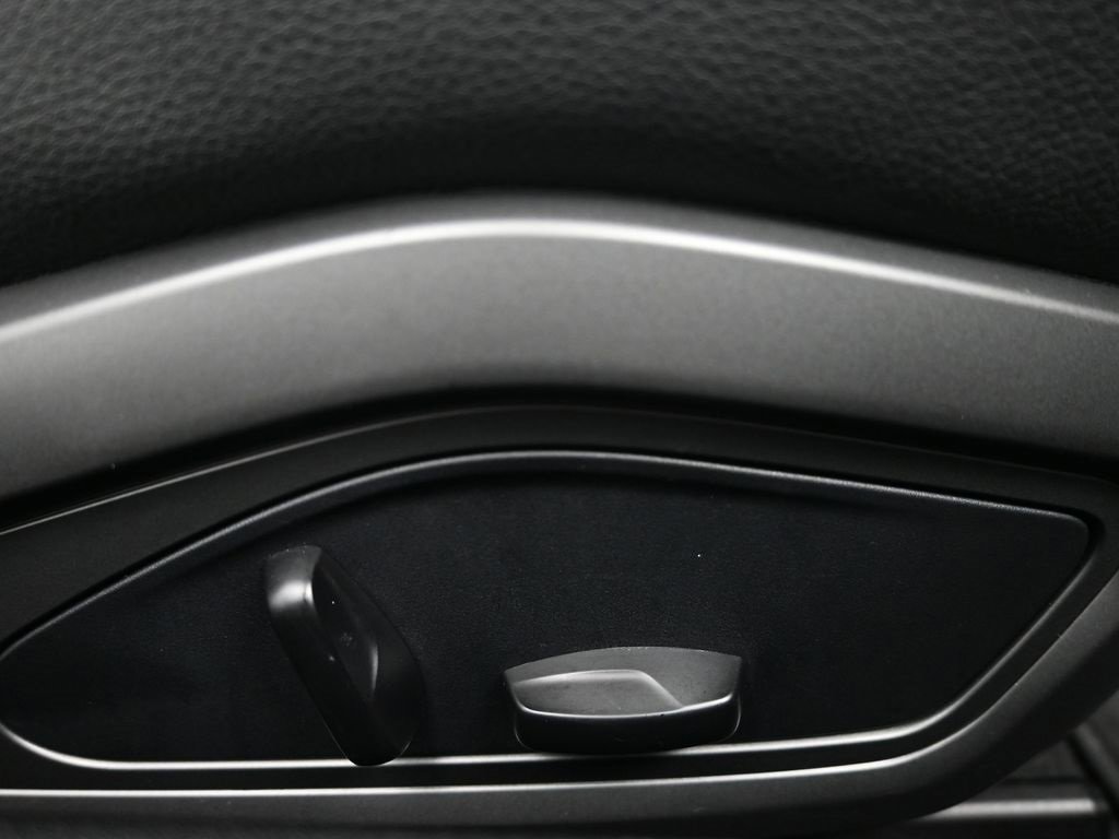 Certified 2021 Porsche 911 Carrera image 12