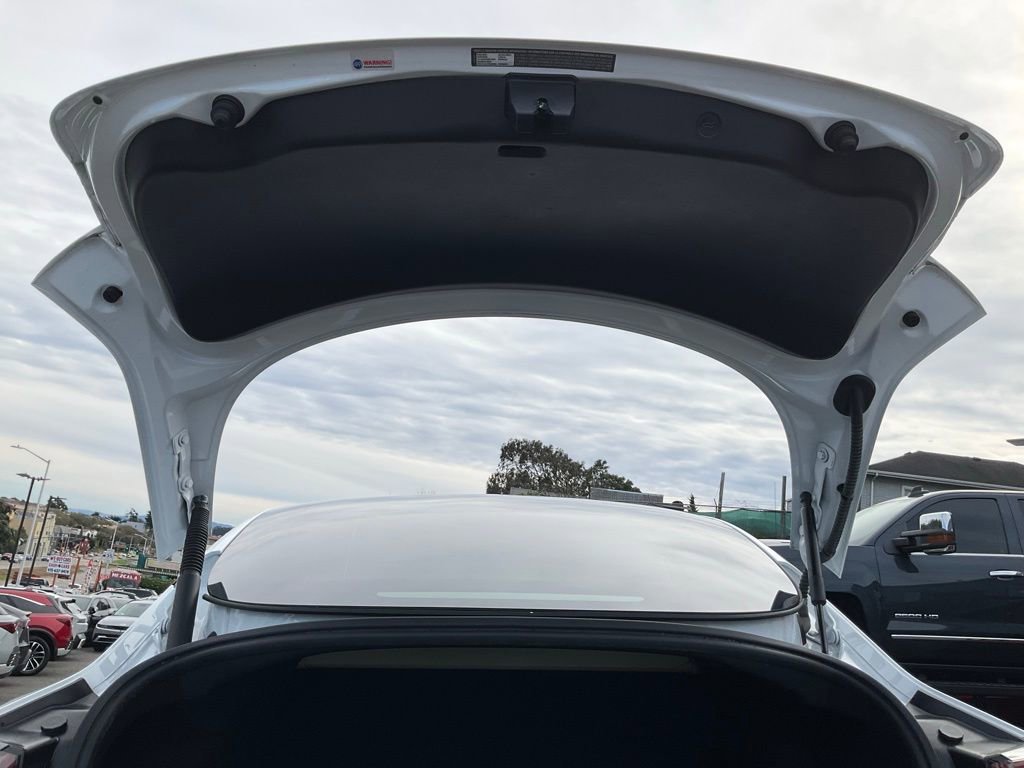 Used 2021 Tesla Model 3 Standard Range Plus RWD image 9