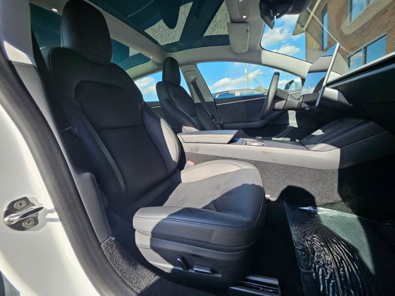 Used 2024 Tesla Model 3 Long Range AWD/4WD image 61