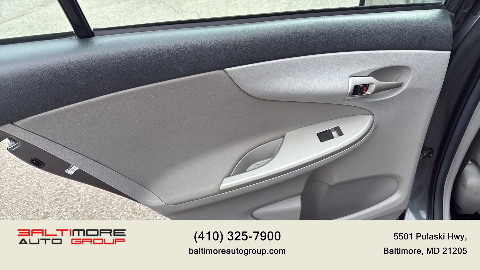 Used 2013 Toyota Corolla LE image 26