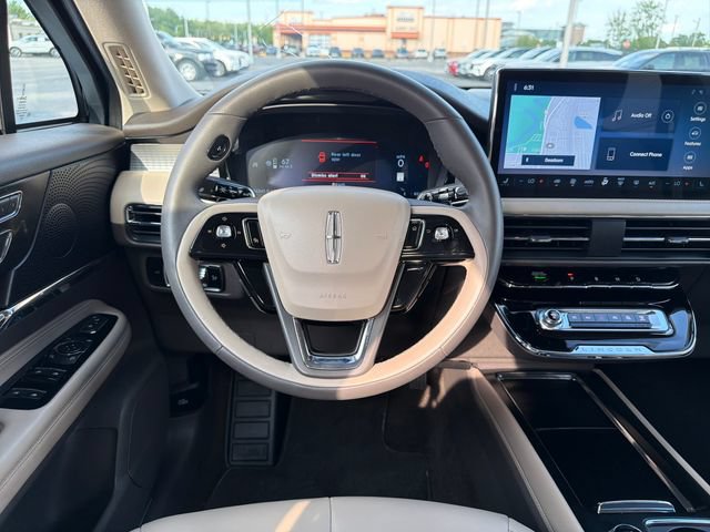 Certified 2023 Lincoln Corsair FWD image 18