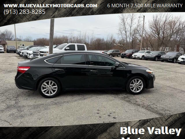 Used 2014 Toyota Avalon XLE Premium FWD image 3
