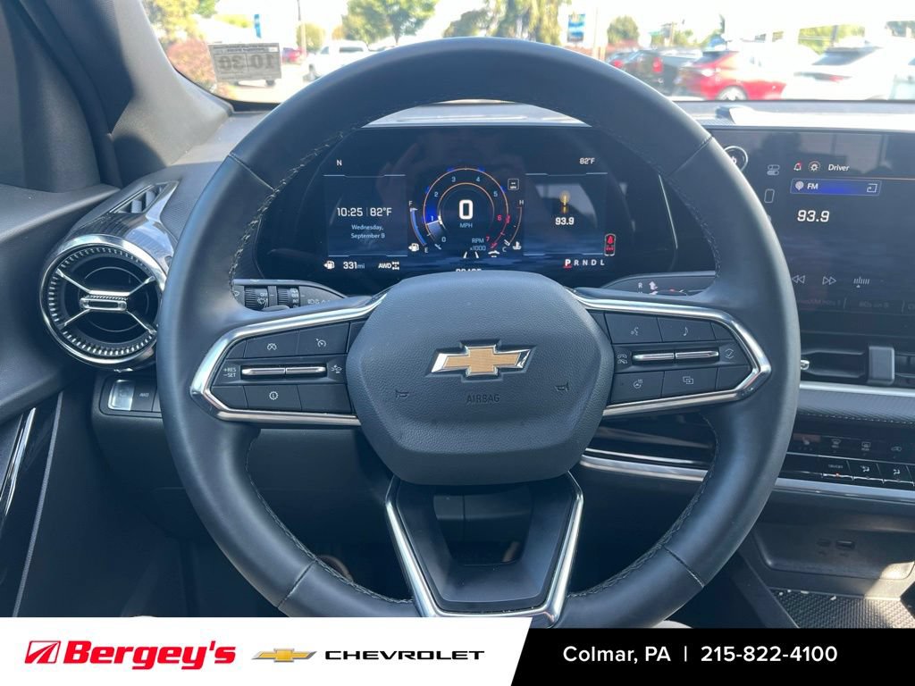 Certified 2026 Chevrolet Equinox LT AWD/4WD image 12